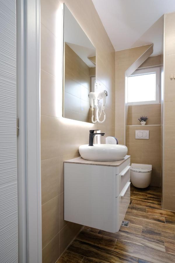 Mak Apartment - Free Parking - Balcony Sarajevo Bagian luar foto