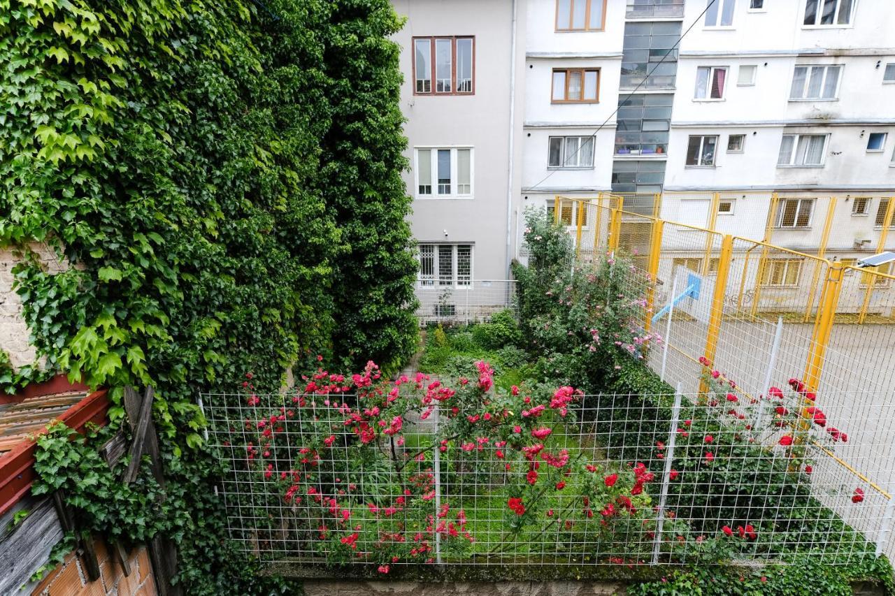 Mak Apartment - Free Parking - Balcony Sarajevo Bagian luar foto