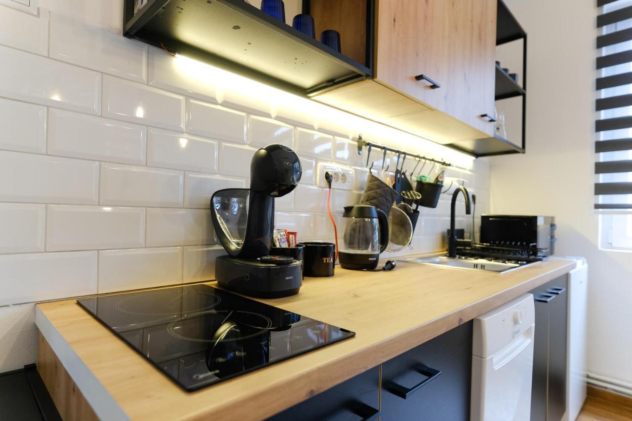 Mak Apartment - Free Parking - Balcony Sarajevo Bagian luar foto