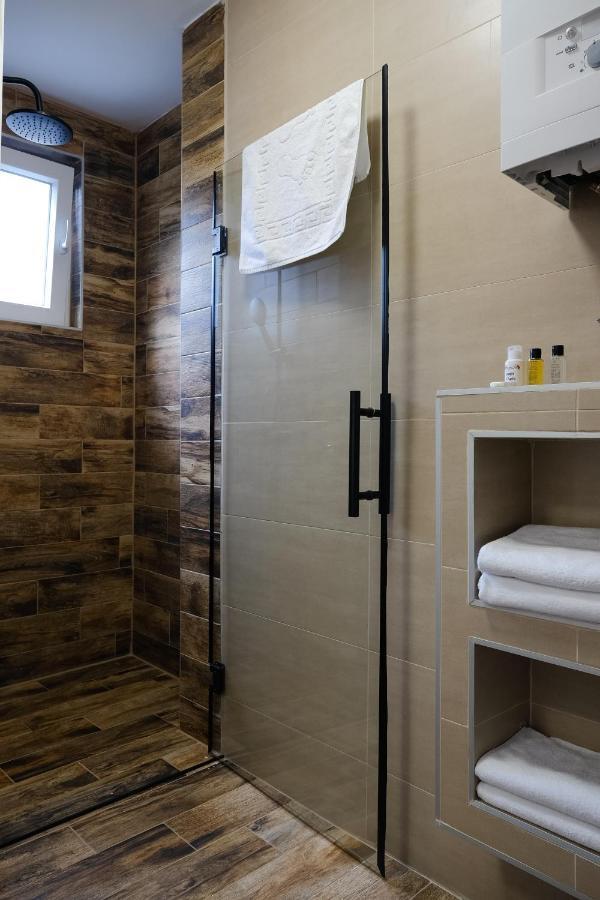 Mak Apartment - Free Parking - Balcony Sarajevo Bagian luar foto
