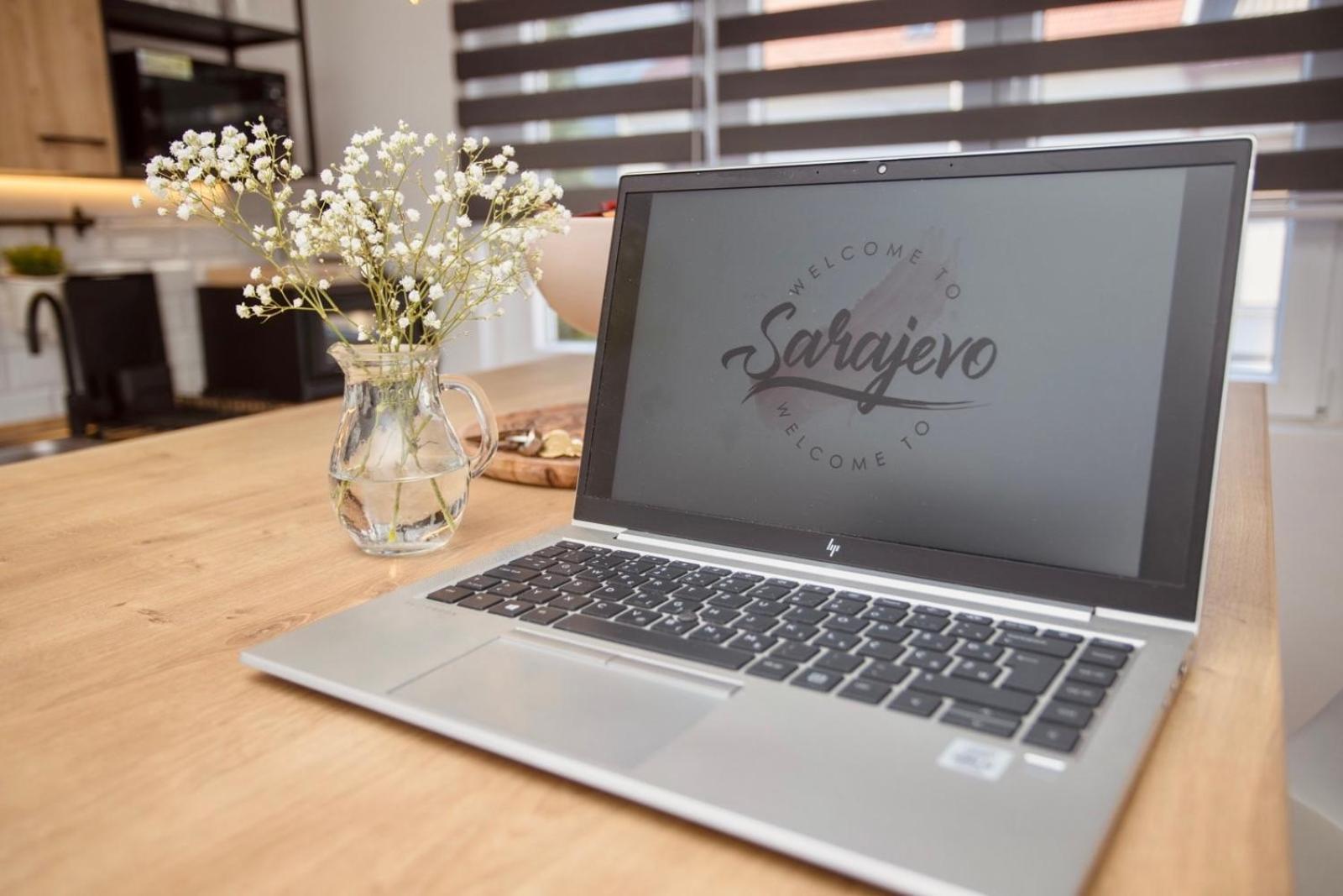 Mak Apartment - Free Parking - Balcony Sarajevo Bagian luar foto